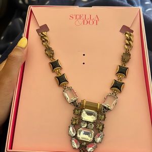Stella & Dot Necklace